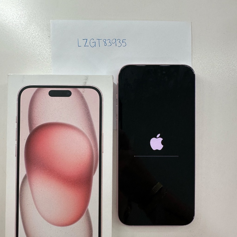 iPhone 15 Plus – Pink – 256GB (Verizon) in mint condition